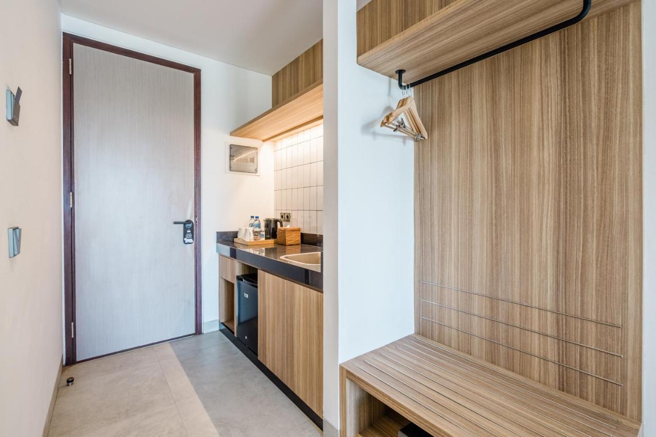 The Wave Apartment Canggu Екстериор снимка